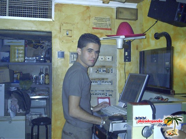 Tiempo 2004