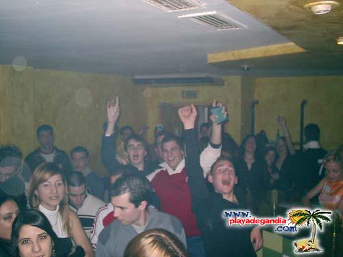 Tiempo 2004