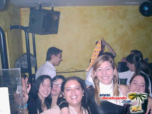 Tiempo 2004