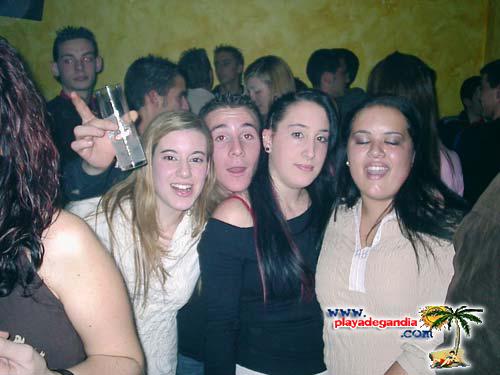 Tiempo 2004