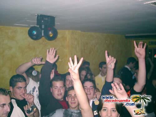 Tiempo 2004