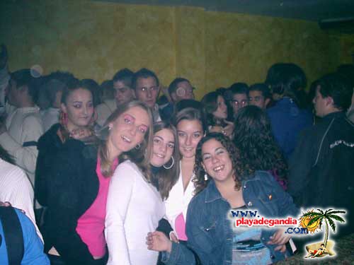 Tiempo 2004