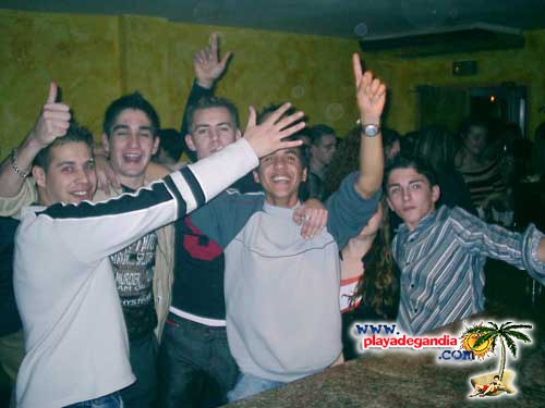 Tiempo 2004