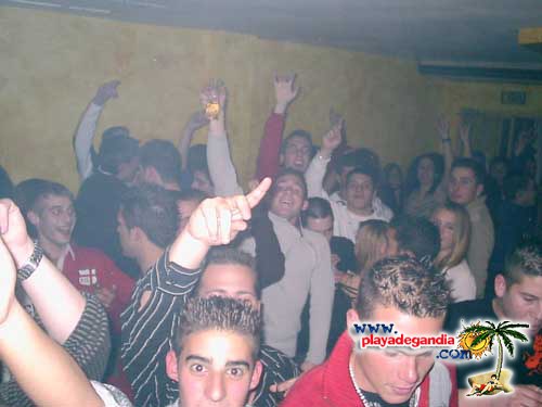 Tiempo 2004