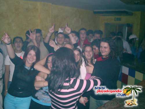 Tiempo 2004