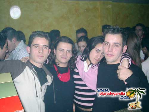 Tiempo 2004