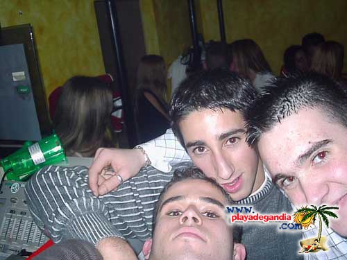 Tiempo 2004
