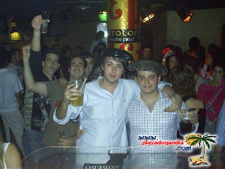 Torero Torero 2004