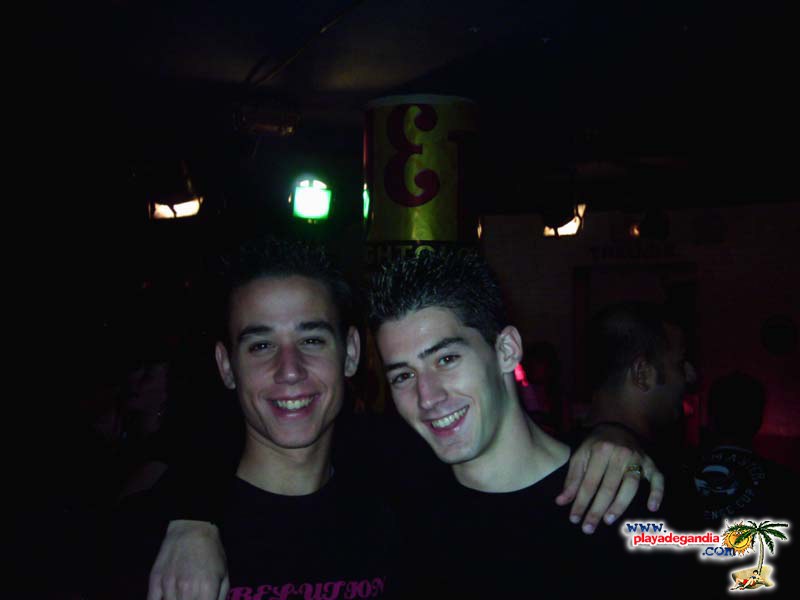 Torero Torero 2004