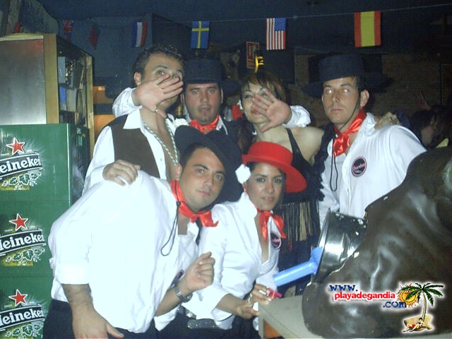 Torero Torero 2004