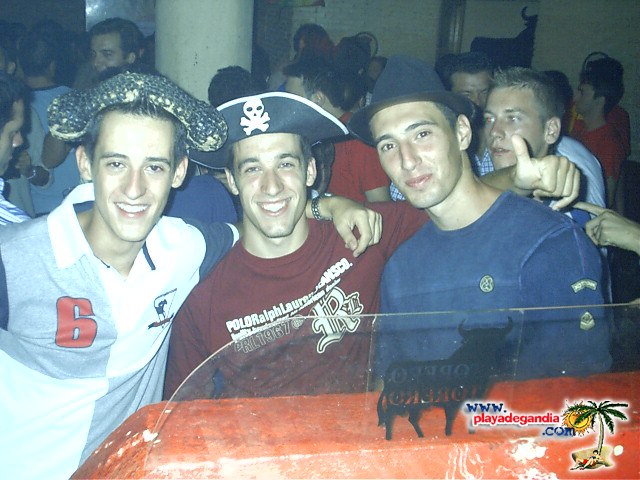 Torero Torero 2004