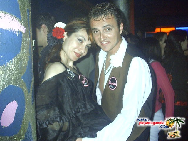 Ukelele 2004