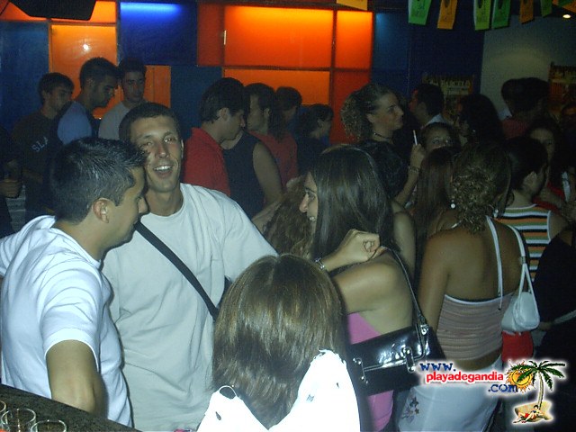 Ukelele 2004
