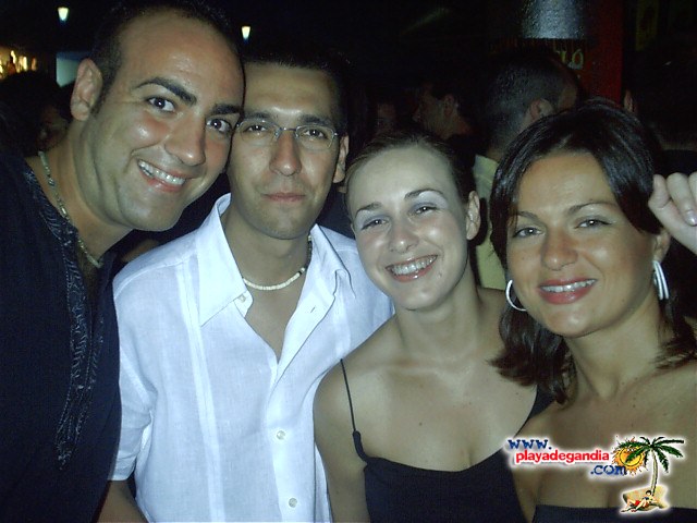 Ukelele 2004