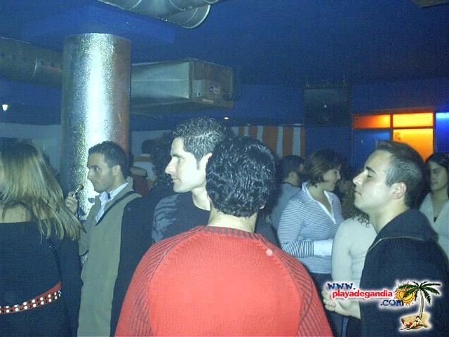 Ukelele 2004