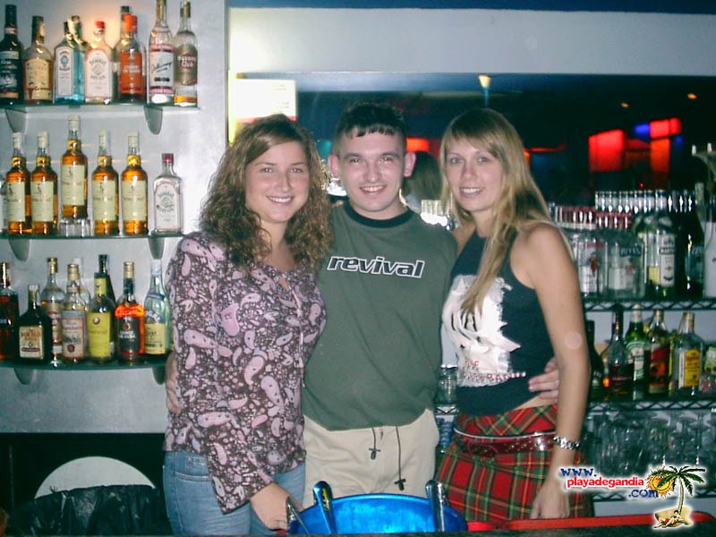 Ukelele 2004